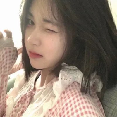 为丑女献上花束